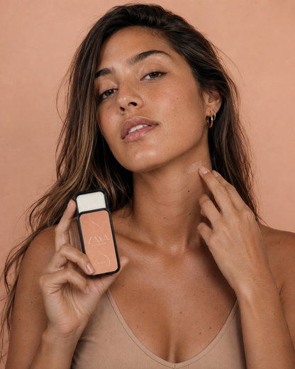 Zaya Nude